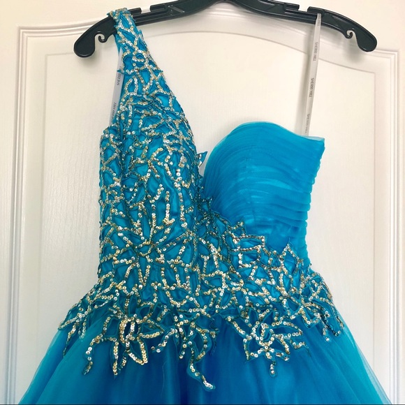Sherri Hill prom/pageant dress - Picture 2 of 4